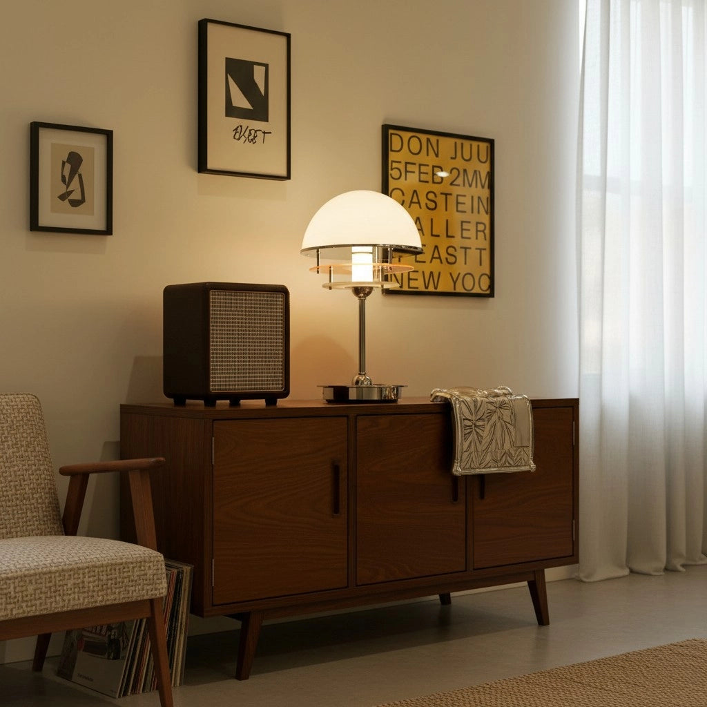 Isidore Bauhaus Acrylic Sunset Table Lamp13.webp__PID:d9ecbaaf-7e1b-4764-955a-df40aa9ded6d