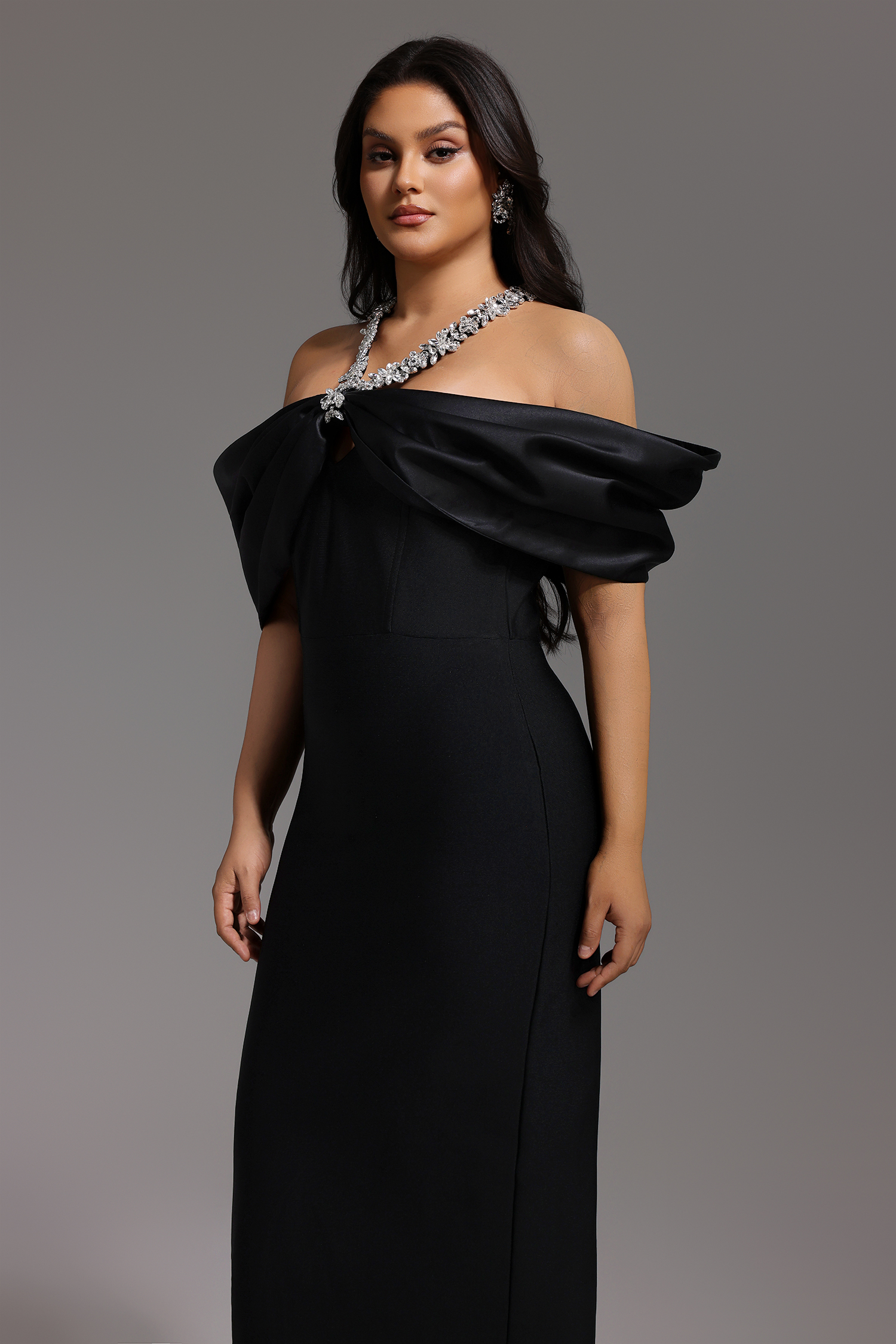 Sloan Halter Diamond Off-The-Shoulder Bandage Maxi Dress