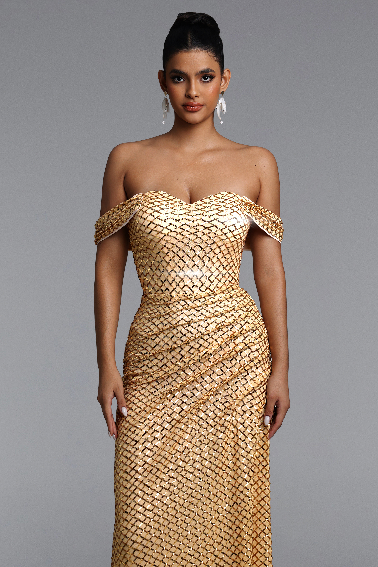 Hulic Glamorous Contour Off Shoulder Sequin Maxi Dress