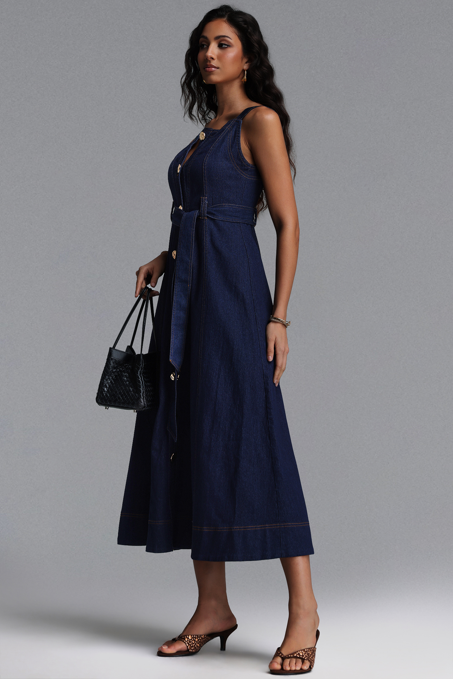Lunia Elegant Cinched Sleeveless Denim Maxi Dress