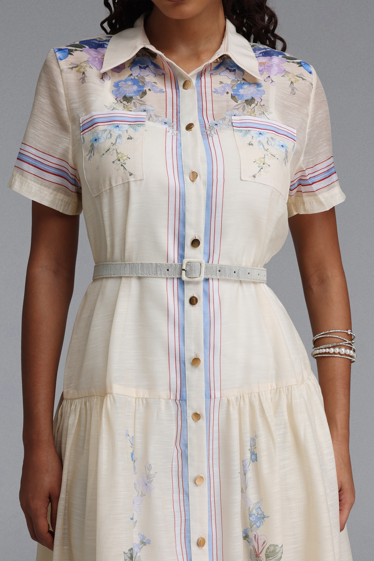 Hena Romantic Tailored Short Sleeve Print Woven Maxi Dress
