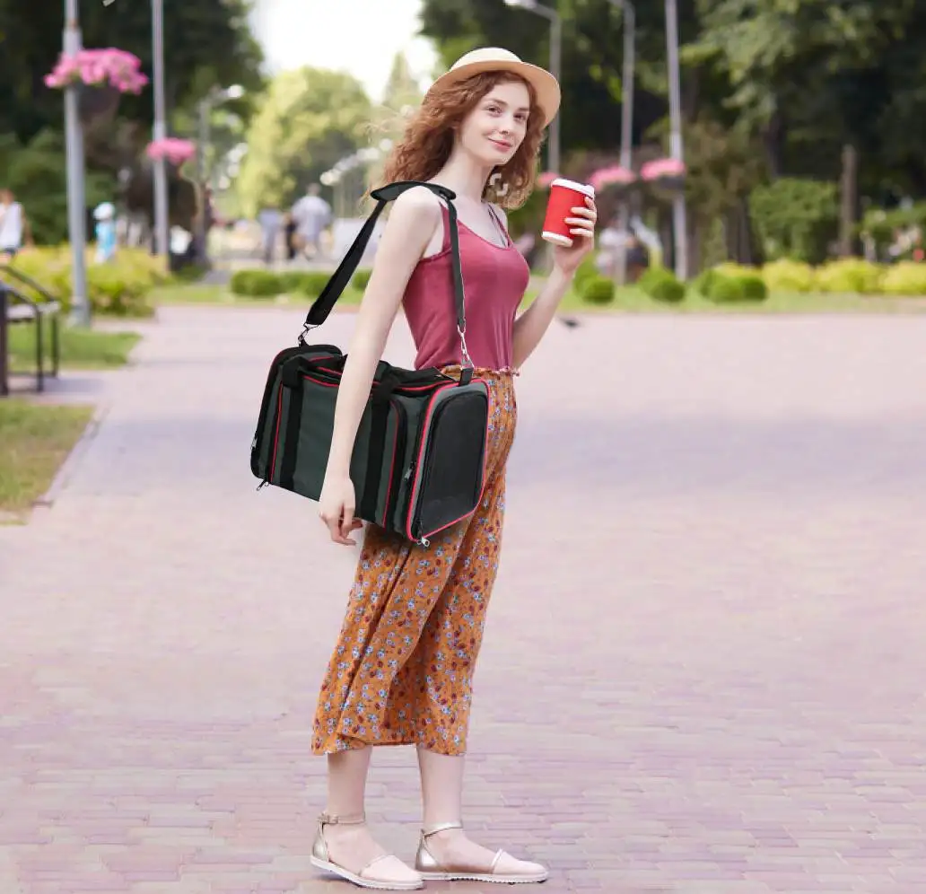 Soft pet transport bag, eco-friendly travel small dog and cat transport bag