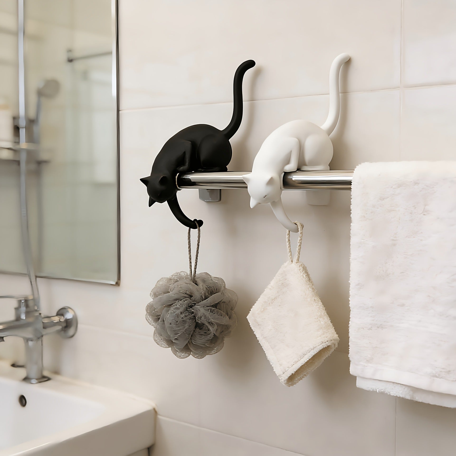 🐈‍Whimsical Cat Shelf Sitter with LED Lantern – Cute Bookshelf Decor & Handy Key Hook