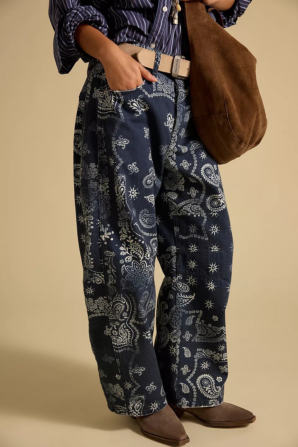 Versatile Western Cowboy Wide-Leg Jeans: Casual Loose-Fitting Jeans