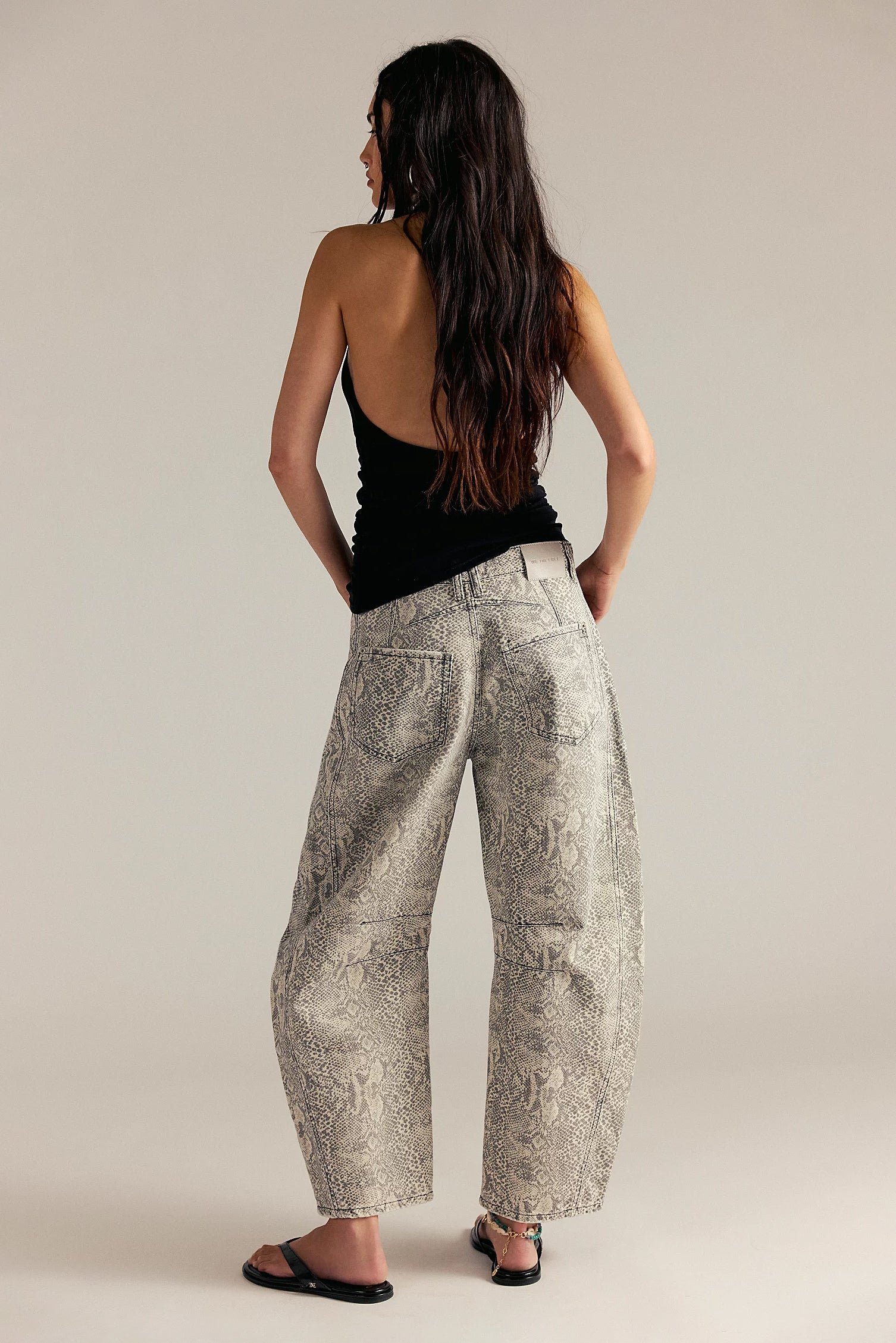 Versatile Western Cowboy Wide-Leg Jeans: Casual Loose-Fitting Jeans