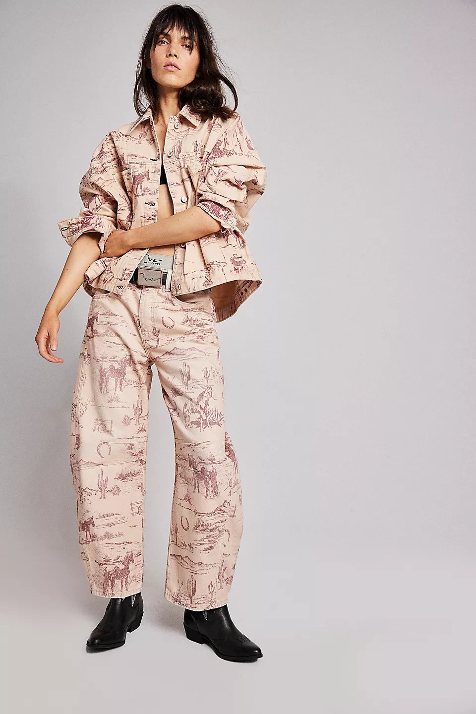 Versatile Western Cowboy Wide-Leg Jeans: Casual Loose-Fitting Jeans