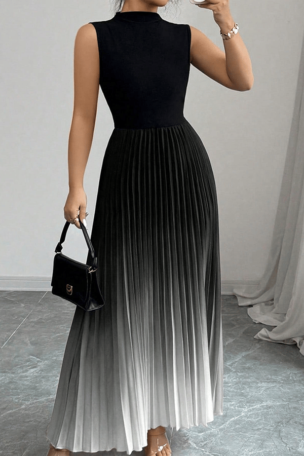 Women's Plus Size Ombre Pleated Maxi Dress