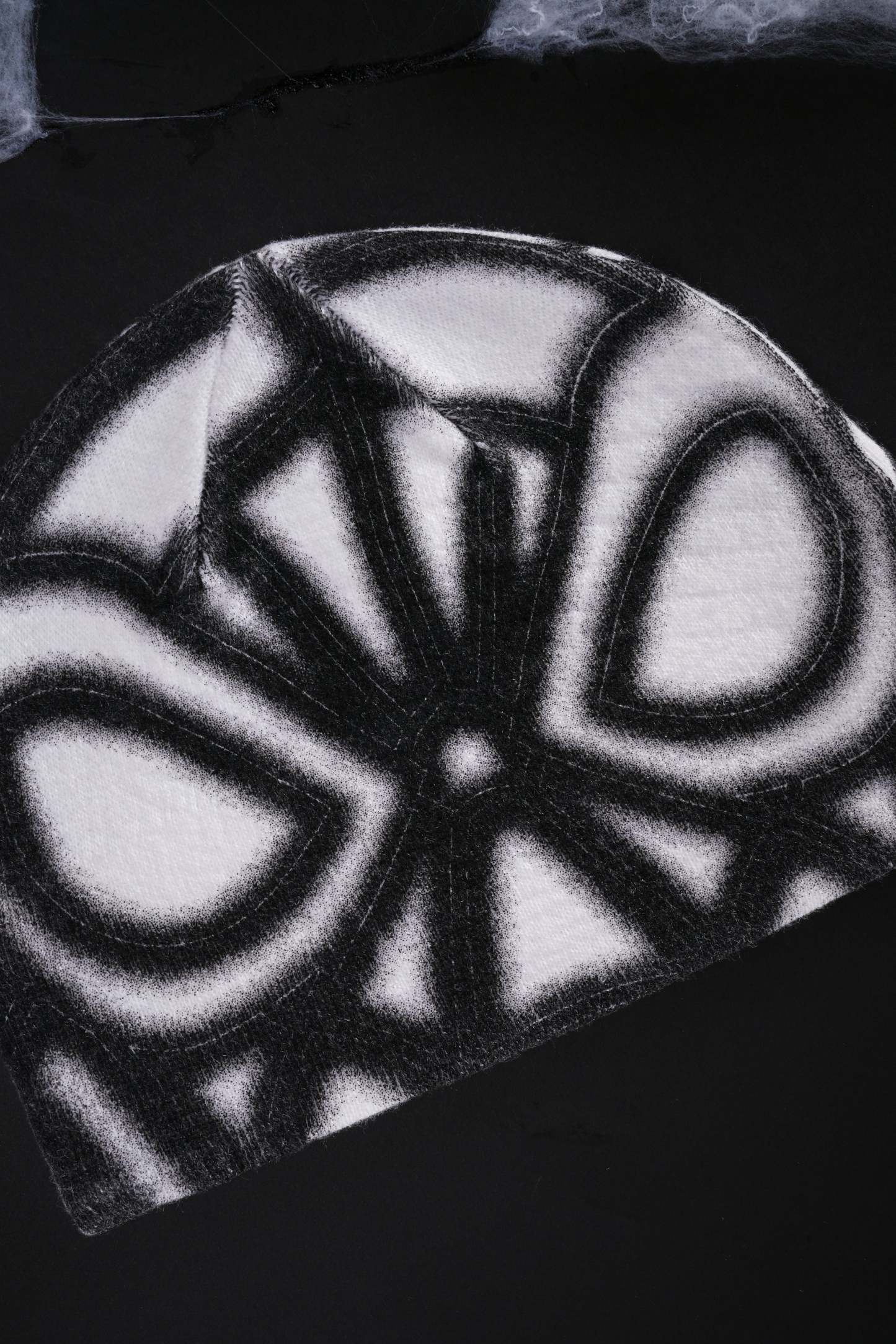 Night Crawler Civil Beanie 3.0 in White