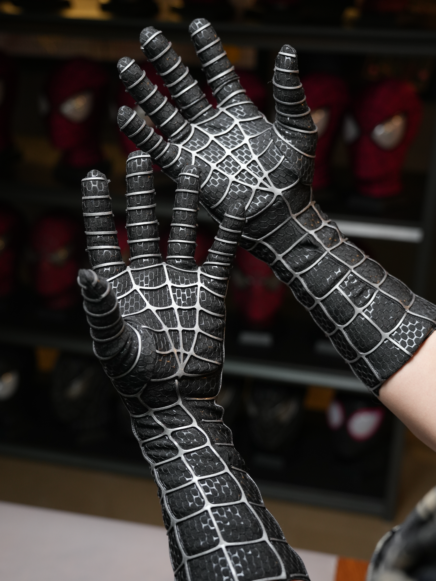 New Year Mask Set: OG Black Mask & Gloves