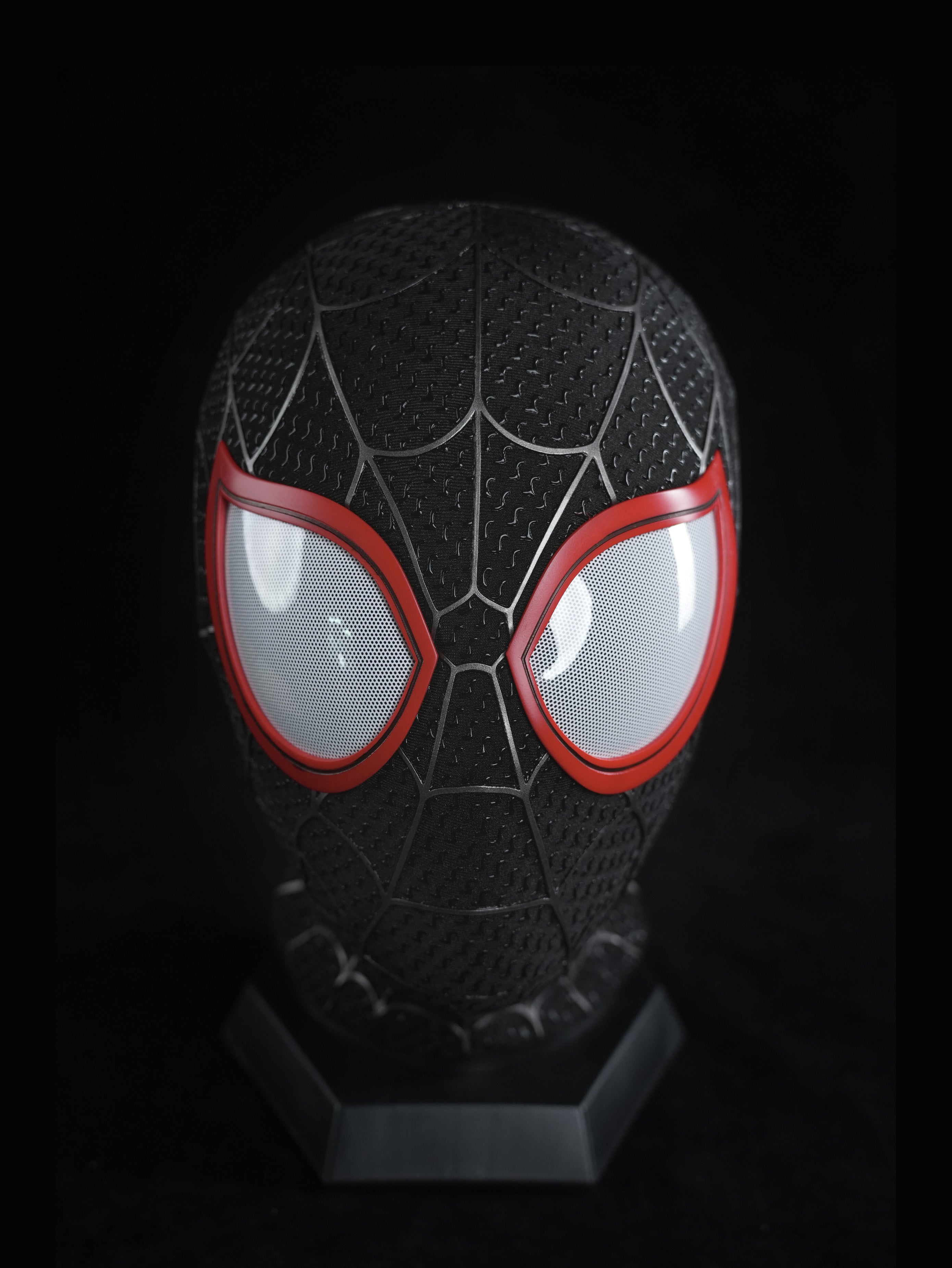 Black&Red Graffiti Style Face Shell Mask
