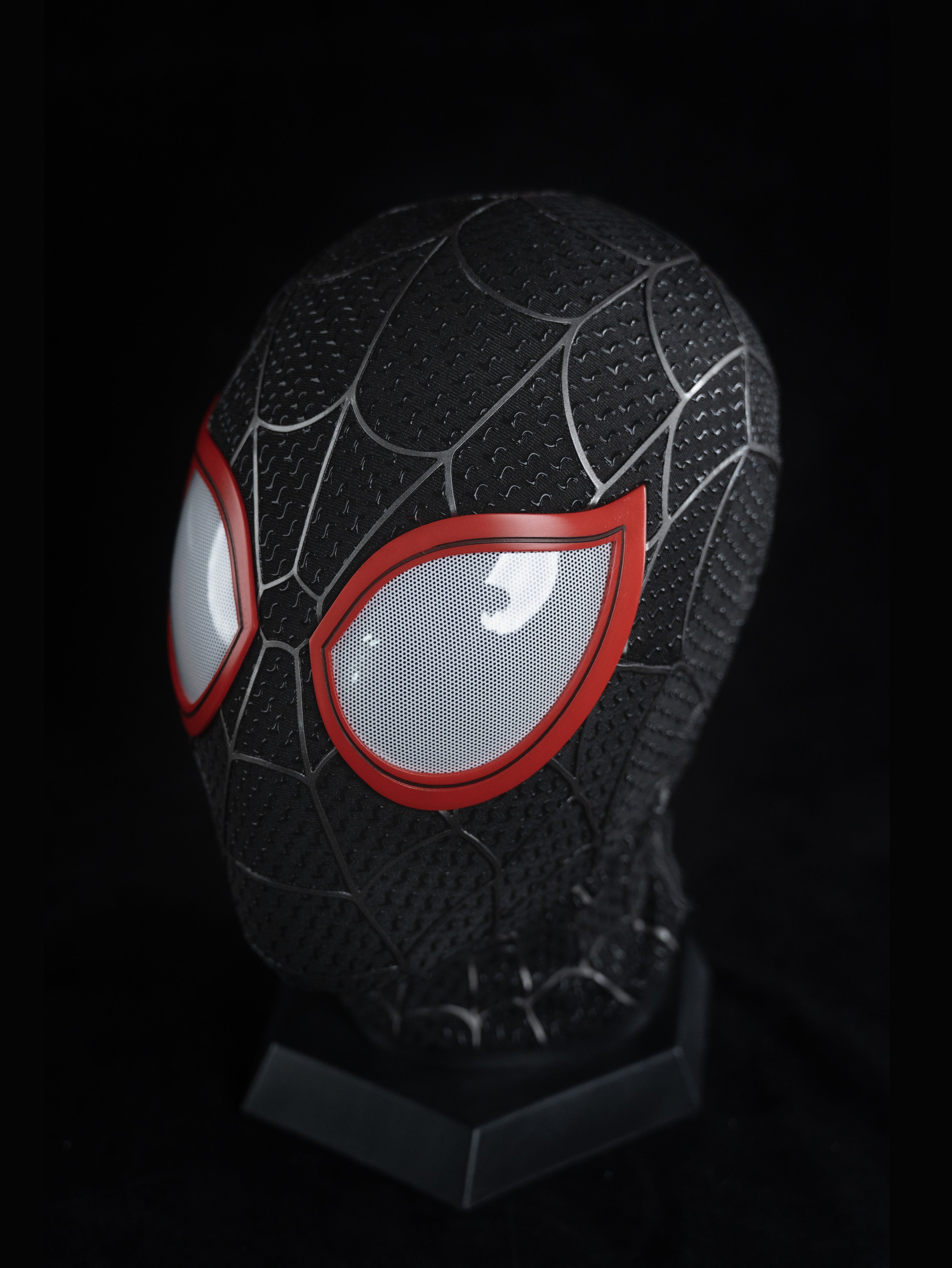 Black&Red Graffiti Style Face Shell Mask