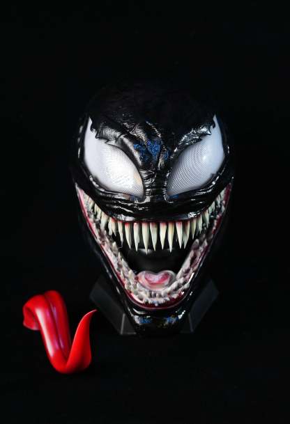 Black Symbiosis Helmet With Tongue