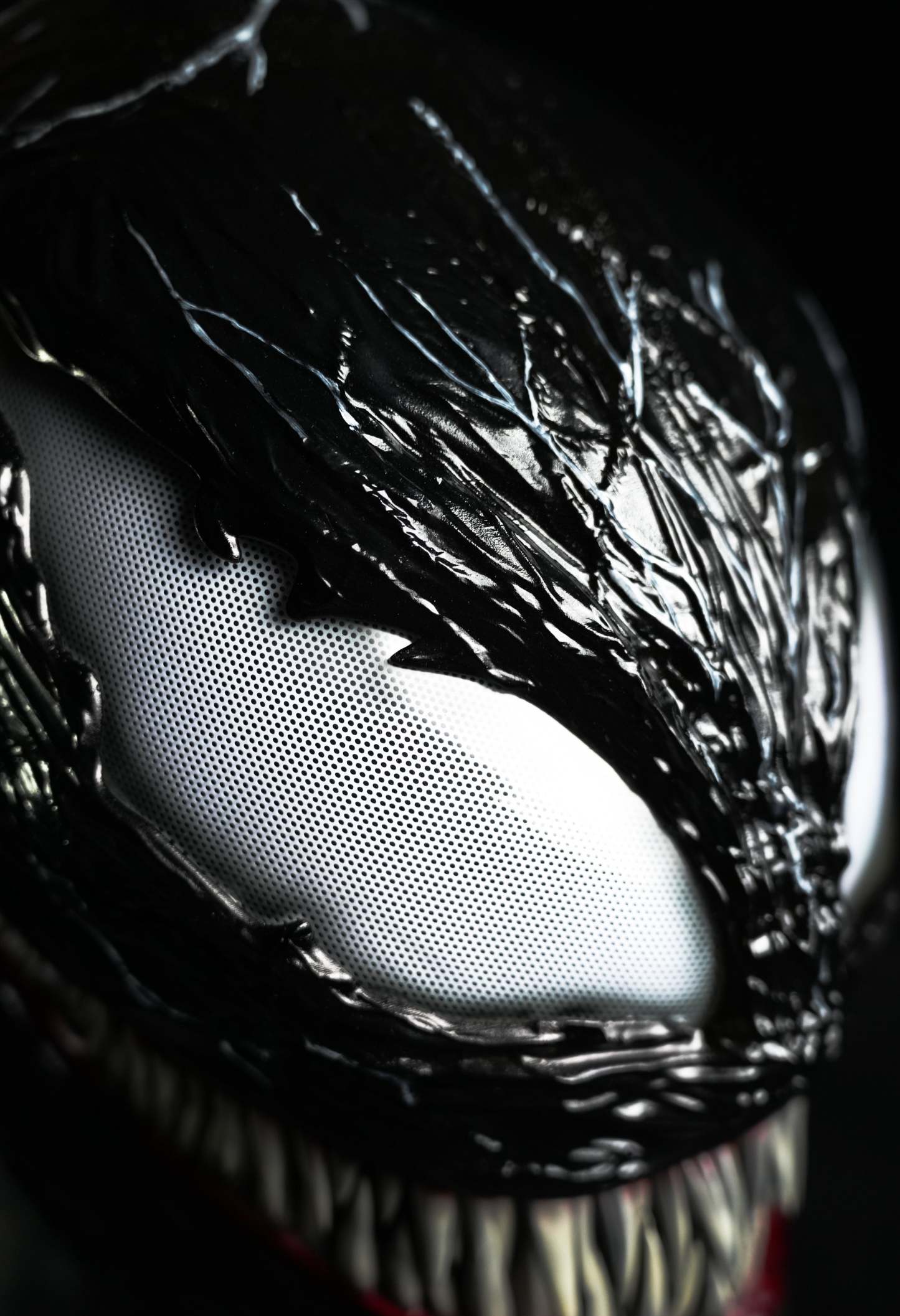 Black Symbiosis Helmet Without Tongue