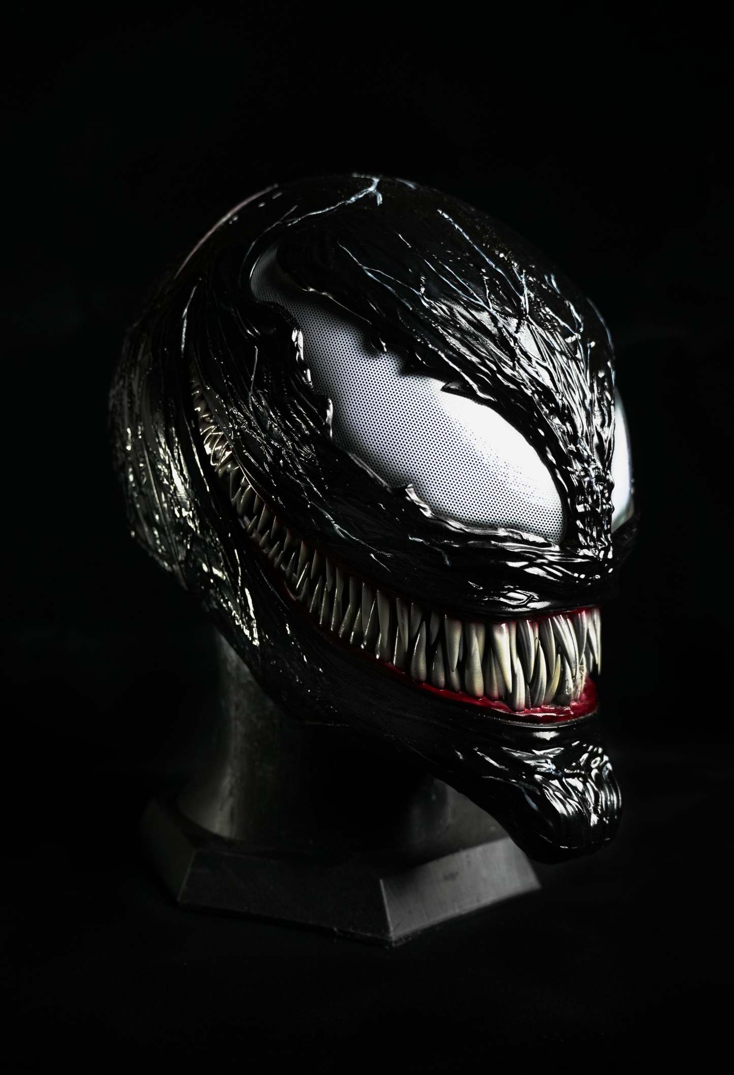 Black Symbiosis Helmet Without Tongue