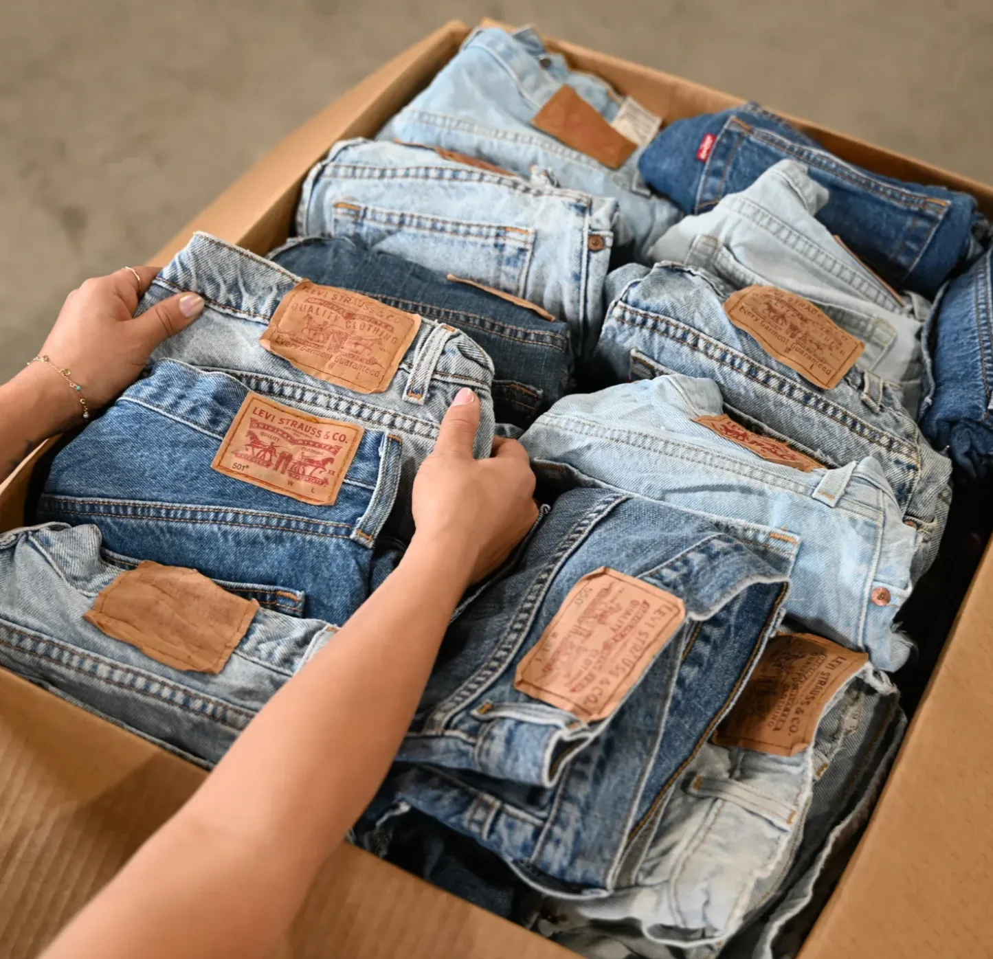 Levi's Box