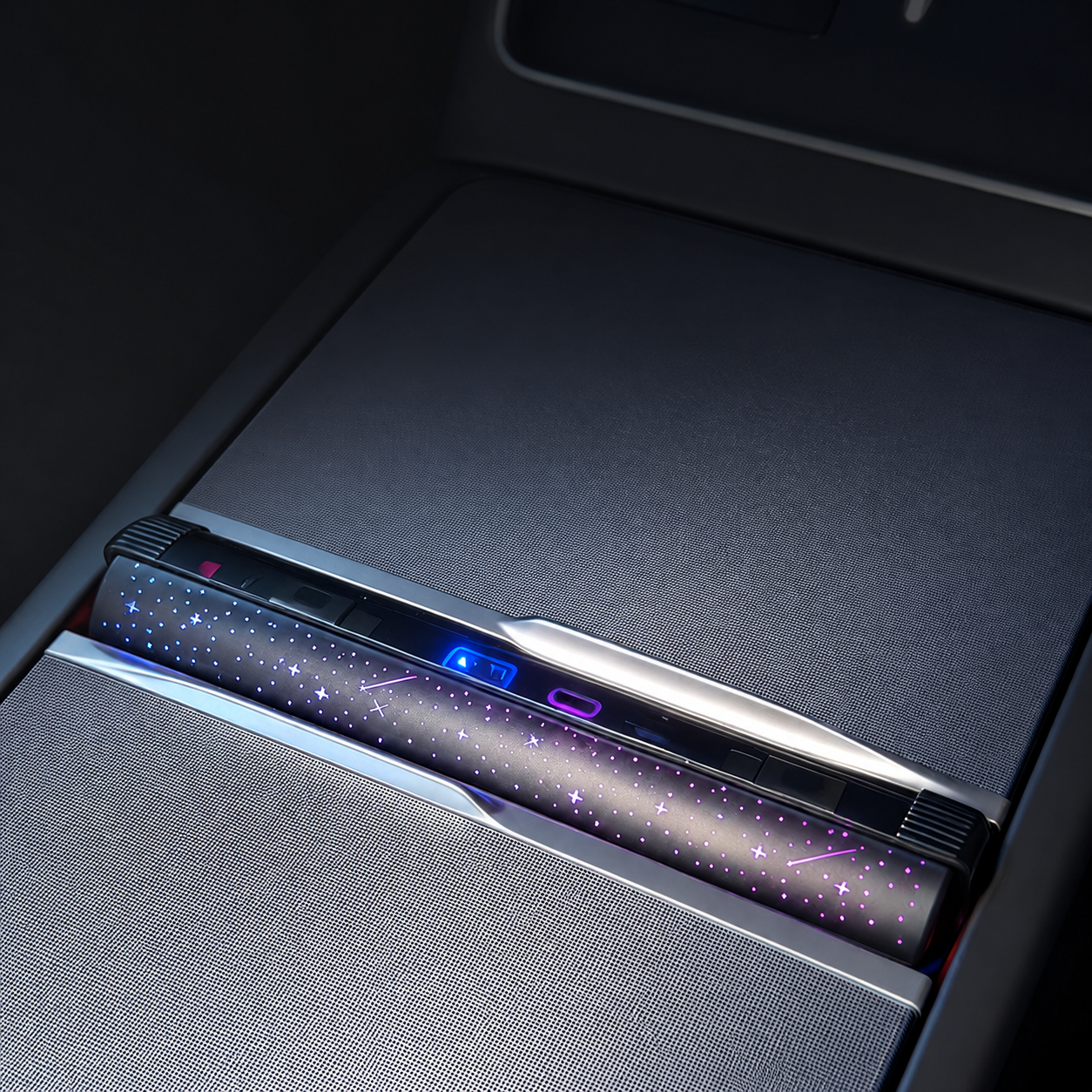 Starlight Retractable Charging Hub with Sliding Console Cover for Tesla Model 3 2023.11+ / Y 2025.03+