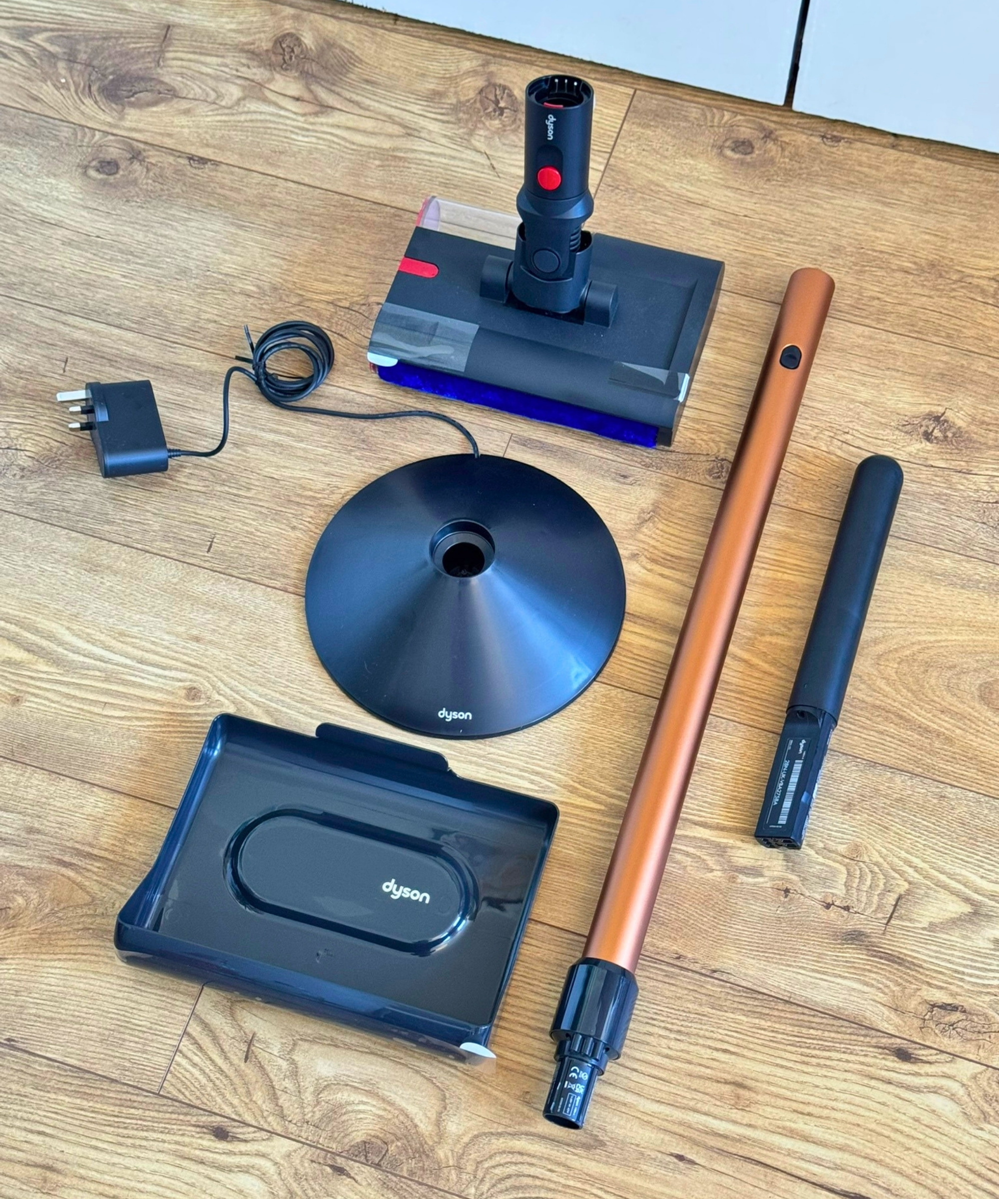 The Dyson PencilWash Is the Most Nimble Cleaner I've Used | Homes and Gardens