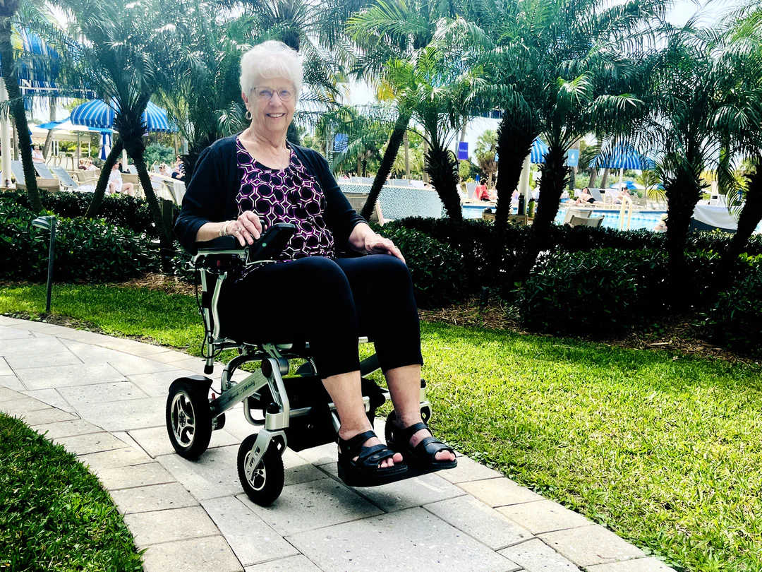 💝𝐐𝐕𝐂 𝐃𝐞𝐚𝐥𝐬 𝐨𝐧 𝐭𝐡𝐞 𝐃𝐚𝐢𝐥𝐲✨Miracle Mobility Silver 6000 Plus Folding Electric Wheelchair