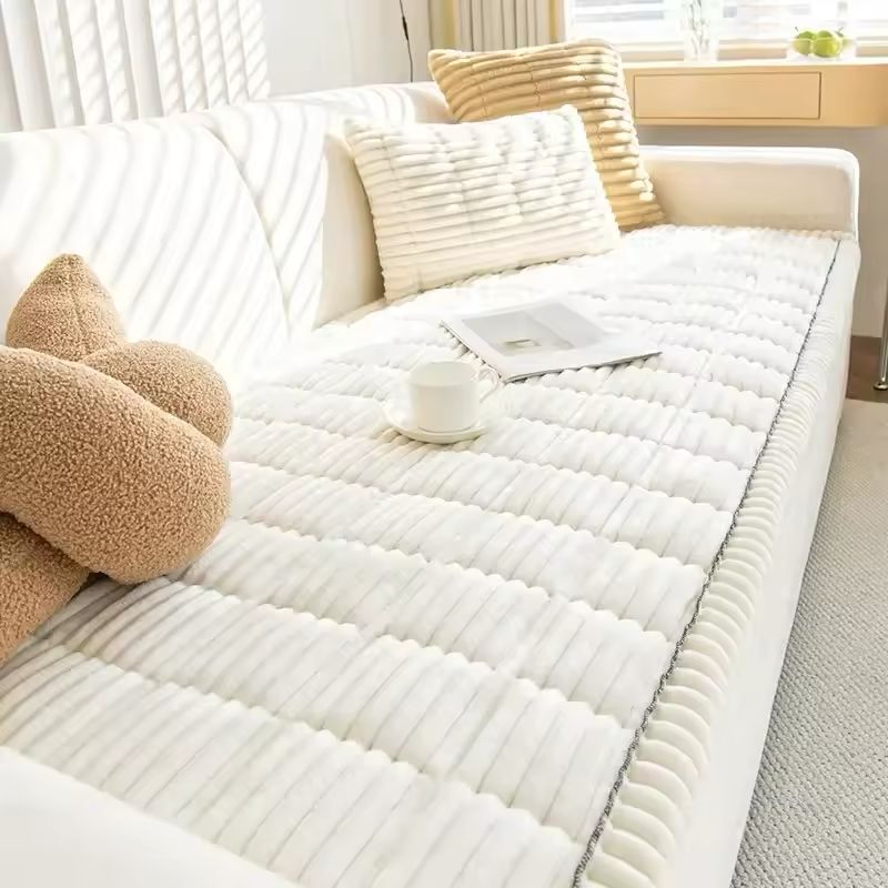 Plush Quilted Non-Slip Pet Sofa Protector Cover - product image 2