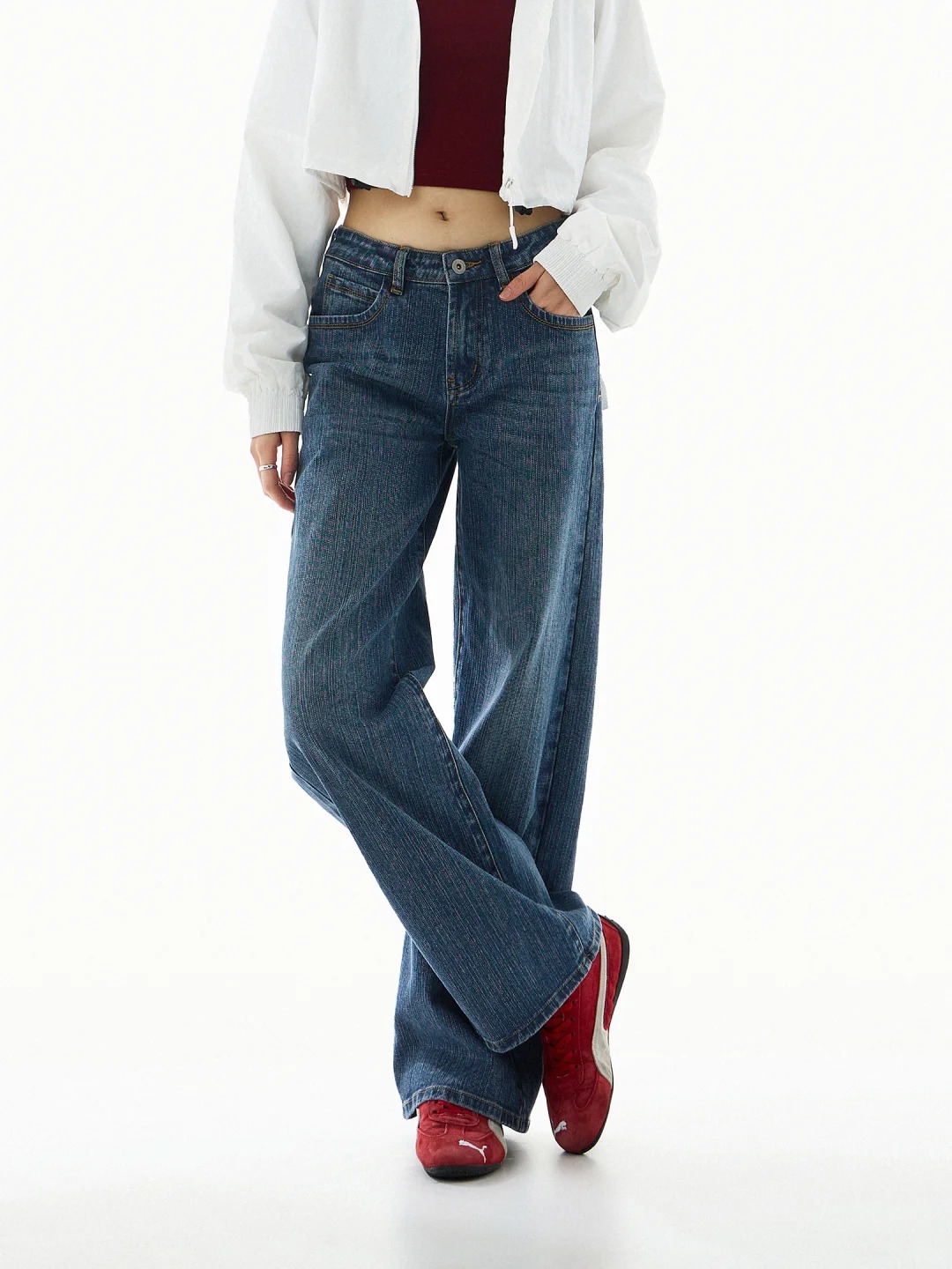 Dark blue mid-rise loose straight leg jeans