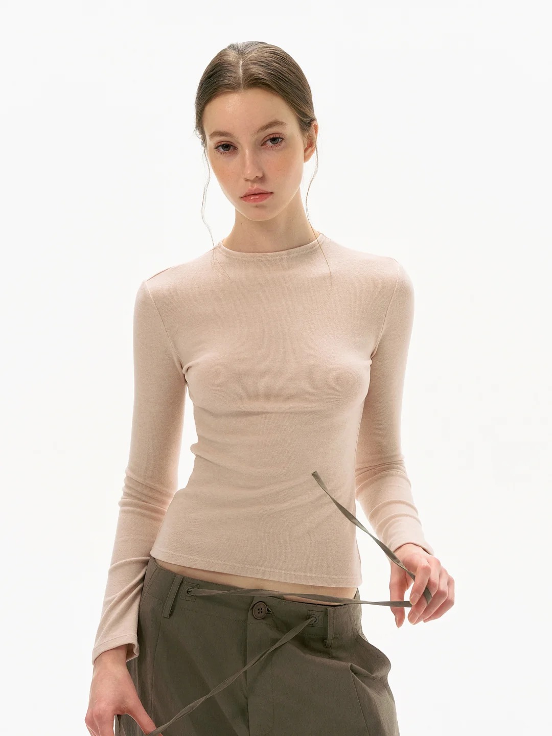 Oatmeal-colored slim-fit long-sleeved round neck top