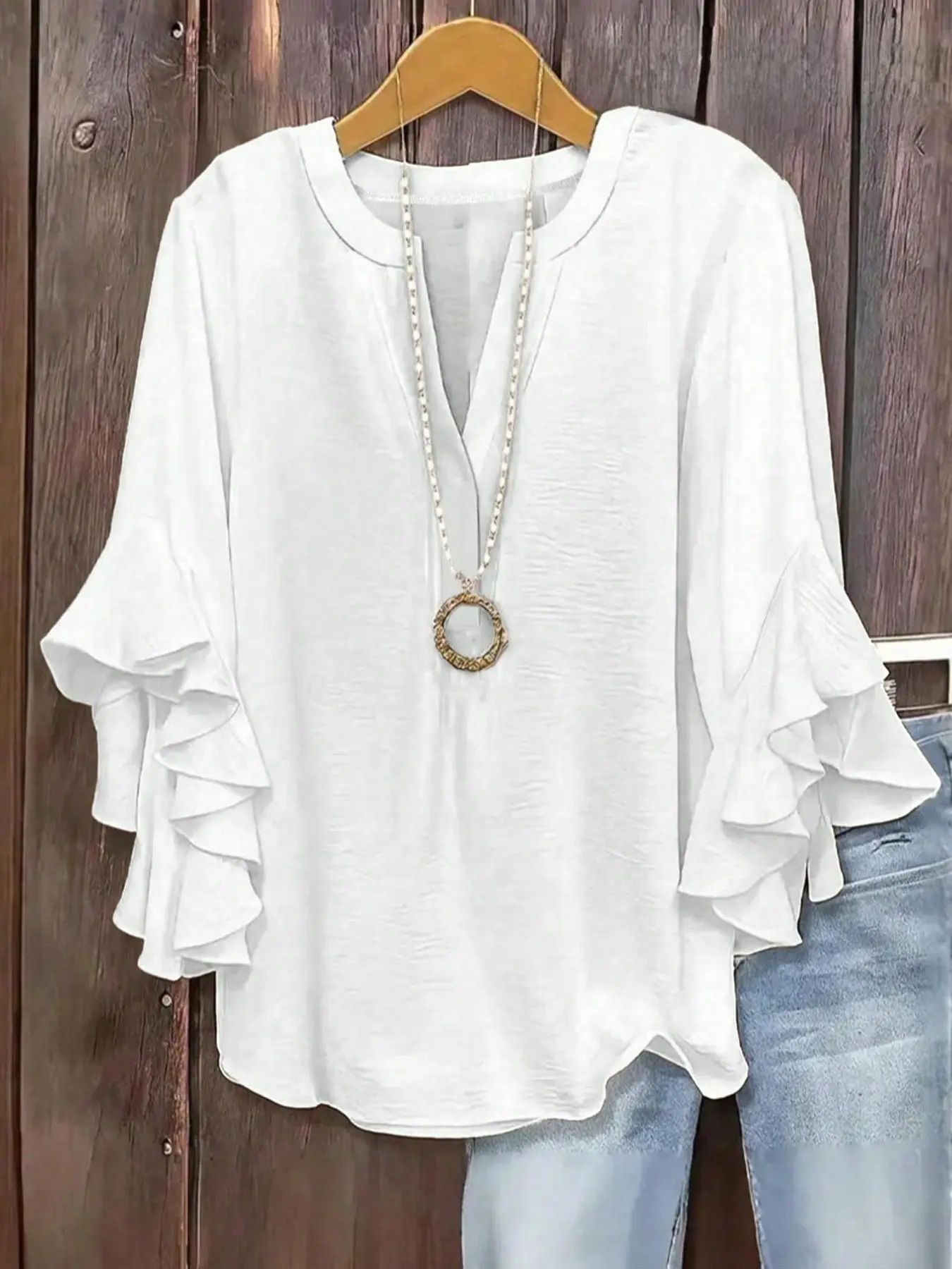 Plus Size Women's Ruffled Sleeve V-Neck Shirt Blouse, Elegant Floral Design, Comfortable and Stylish, Perfect for Casual Wear
