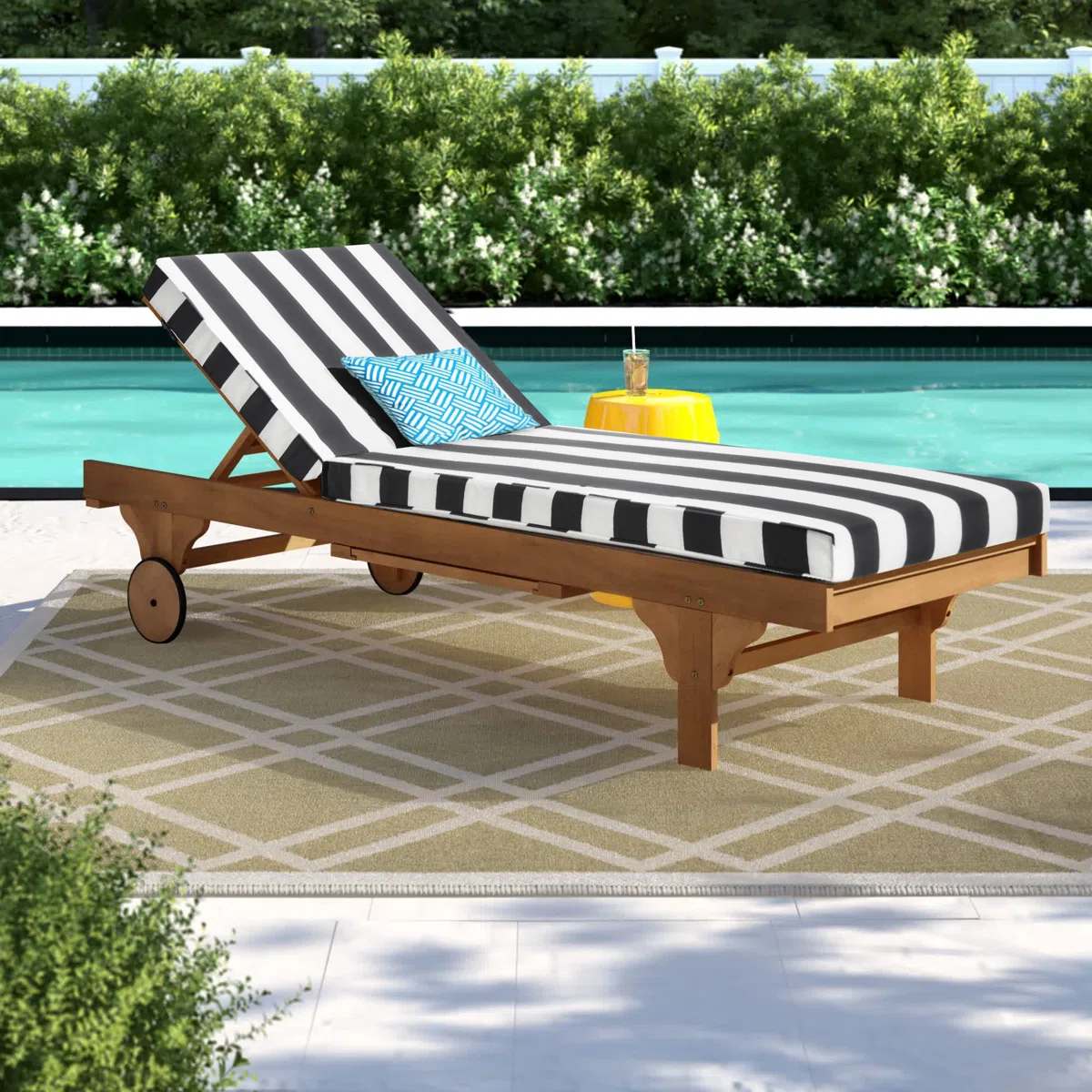 Alvara – Transat Extérieur en Bois d’Eucalyptus avec Coussin Inclus pour Confort Élégant