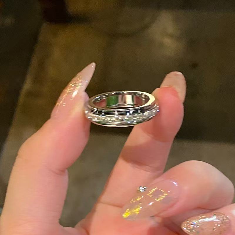 Serene Spin Anxiety Relief Fidget Spinner Ring