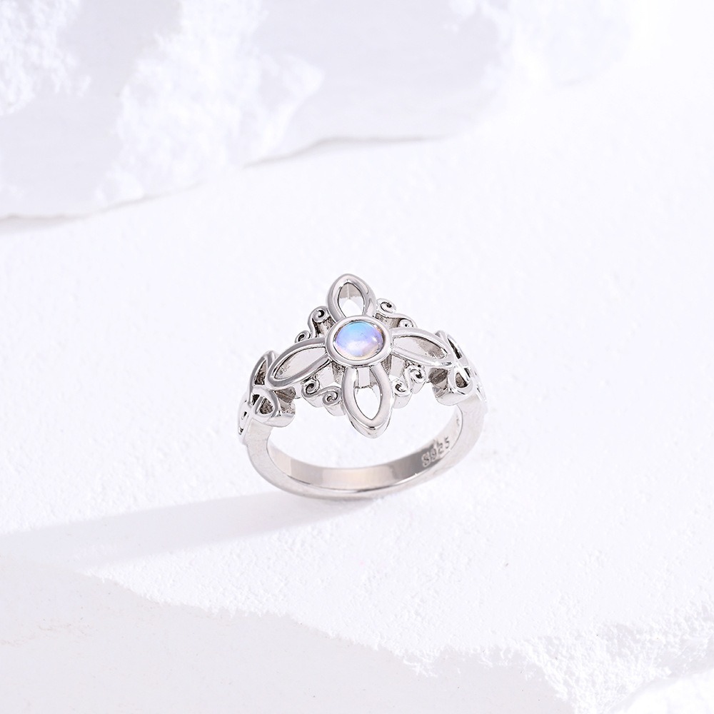 S925 Sterling Silver Celtic Witch Knot Moonstone Ring