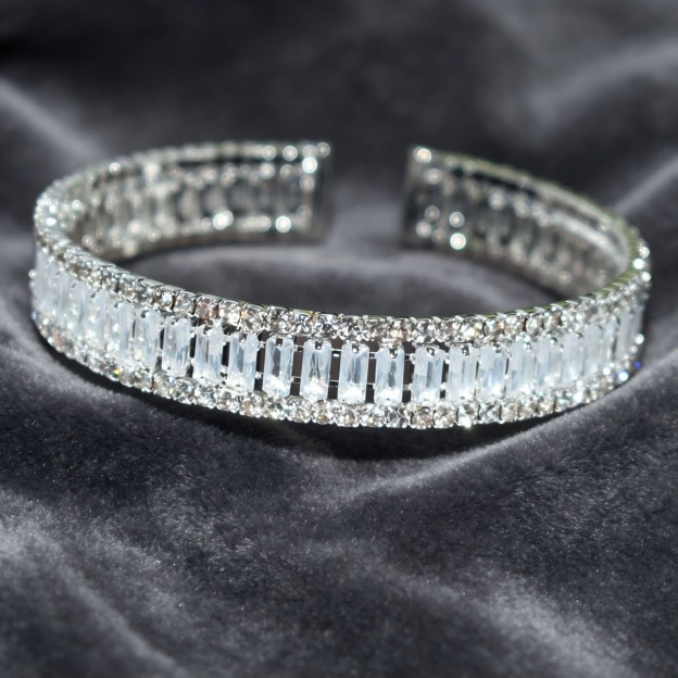 Starlight Rhythm Geometric Pavé Open Cuff Bracelet