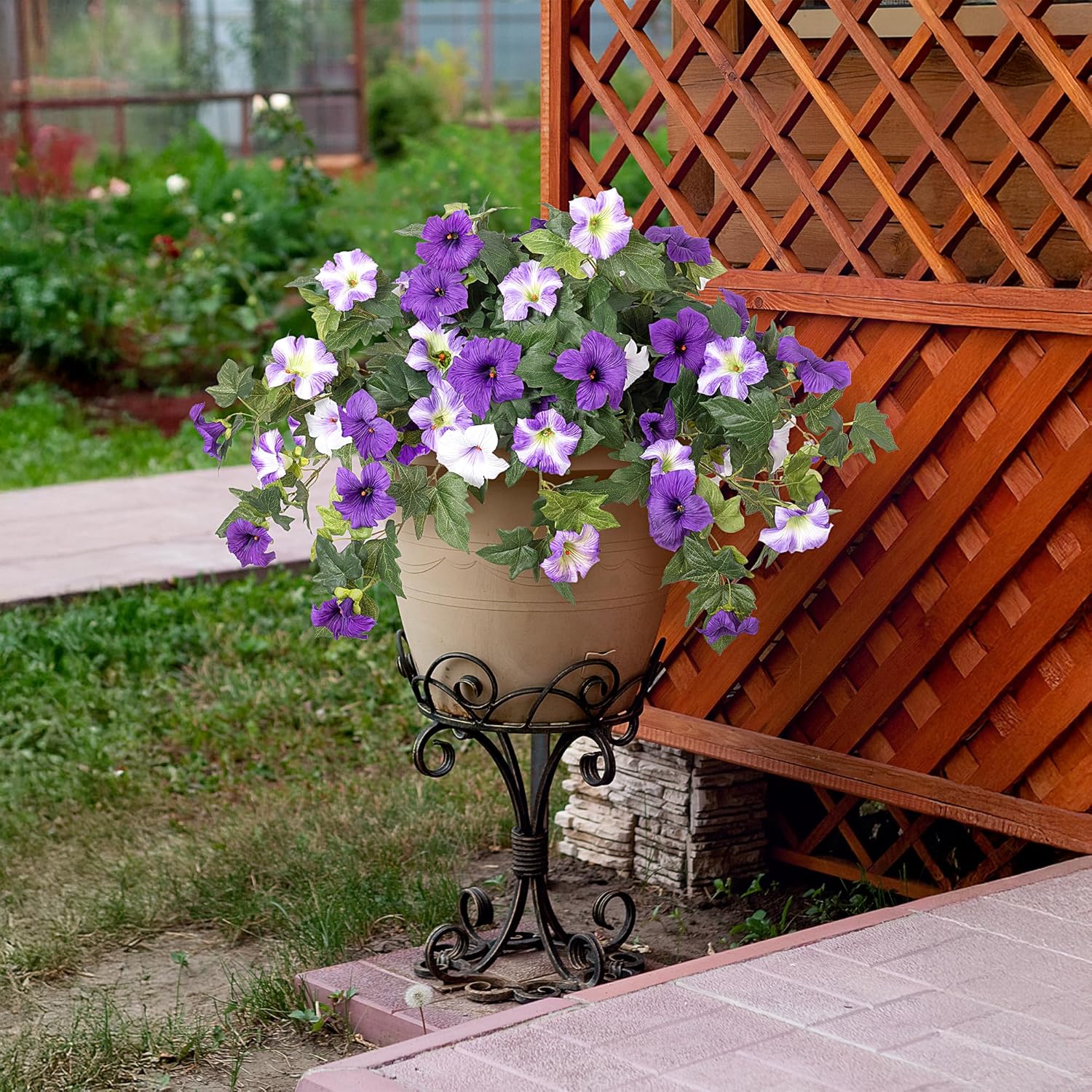 🔥Silk Artificial Petunias for Spring – UV Resistant, Long-Lasting Colors