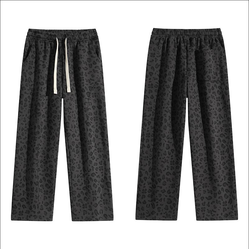 Men's loose wide leg sports pants are breathable and skin friendly, suitable for daily leisure activities. Leopard print pants Lightweight Pants Casual Comfy Baggy