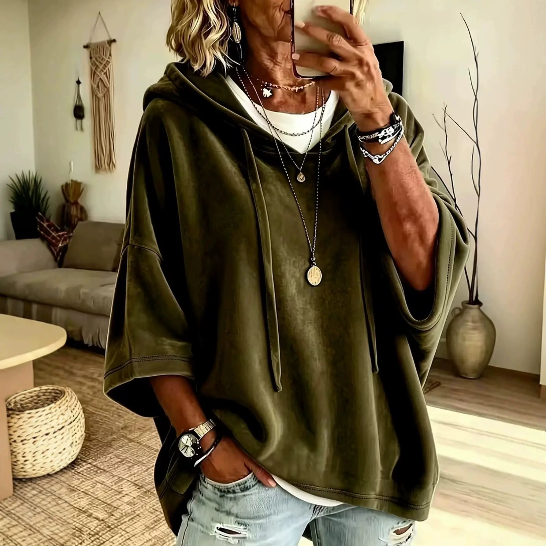 Women's Minimalist Velvet Hoodie