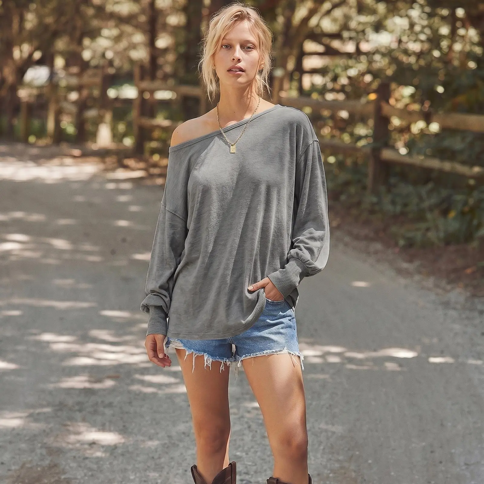 Imily Bela Women's Oversized Off Shoulder Tops Casual Long Sleeve Batwing Sleeve Loose Tunic Sweatshirt Pullover