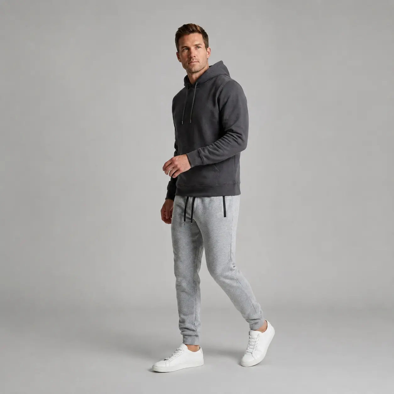Men's Slim-Fit Fleece Joggers
