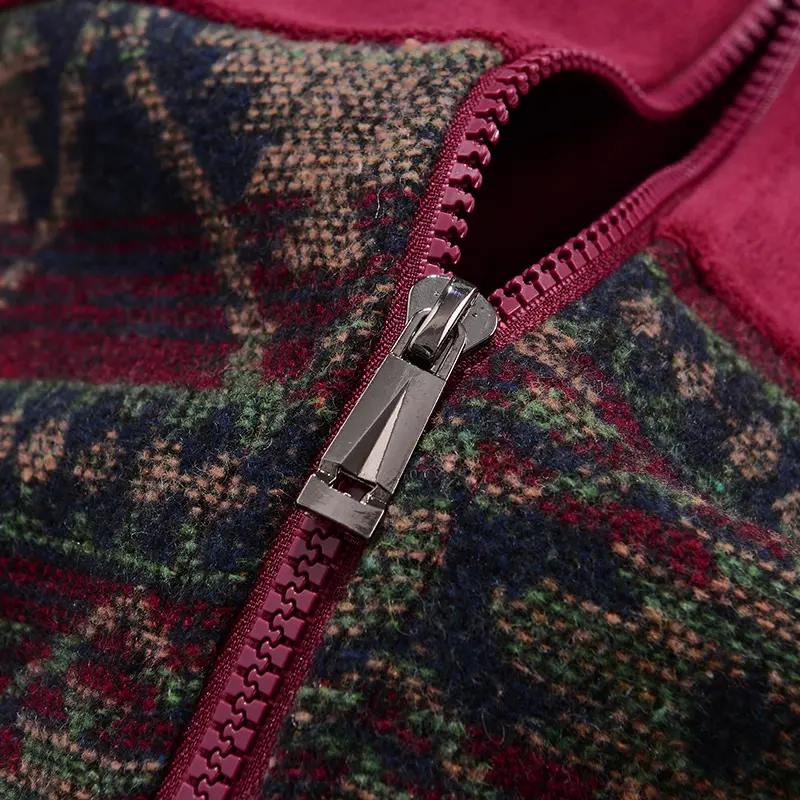 Men's Fleece-Lined Knit Jacket with Ethnic-Style Pattern and Full-Zip Closure
