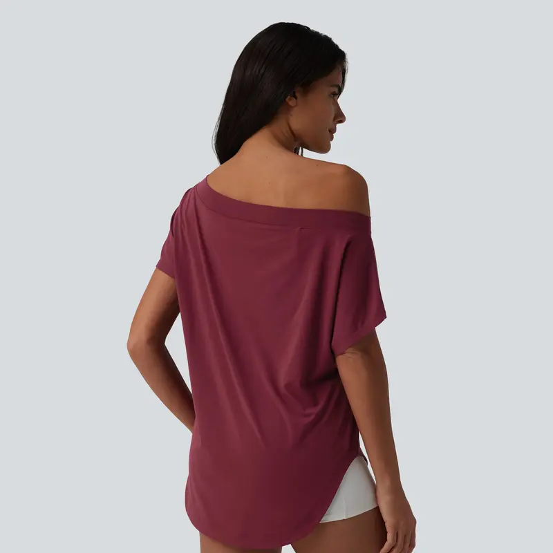 Quick-dry yoga top with built-in bra