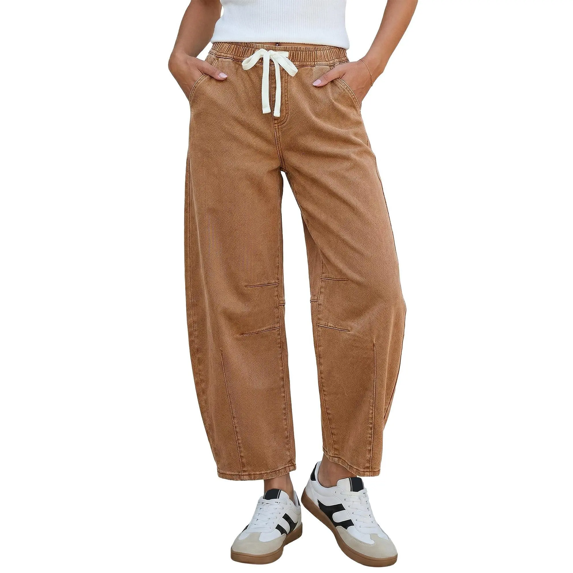 Women's straight-leg jeans