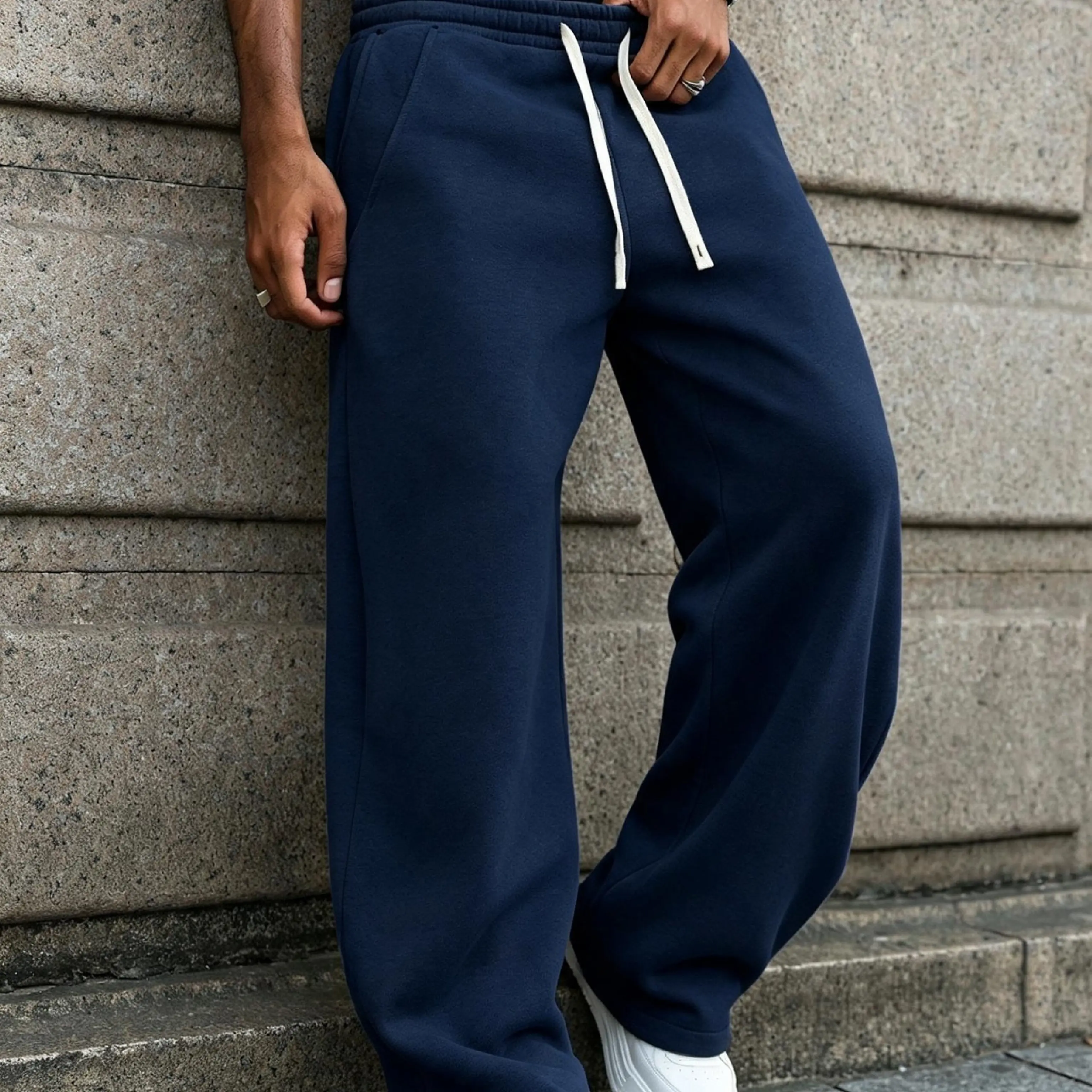 Men's loose-fitting sportswear