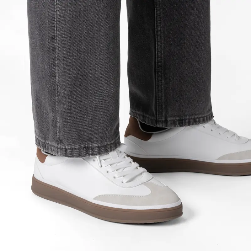 Men's stylish casual sneakers