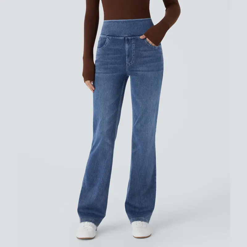 High-waisted, washed, casual slight-flare jeans with pockets