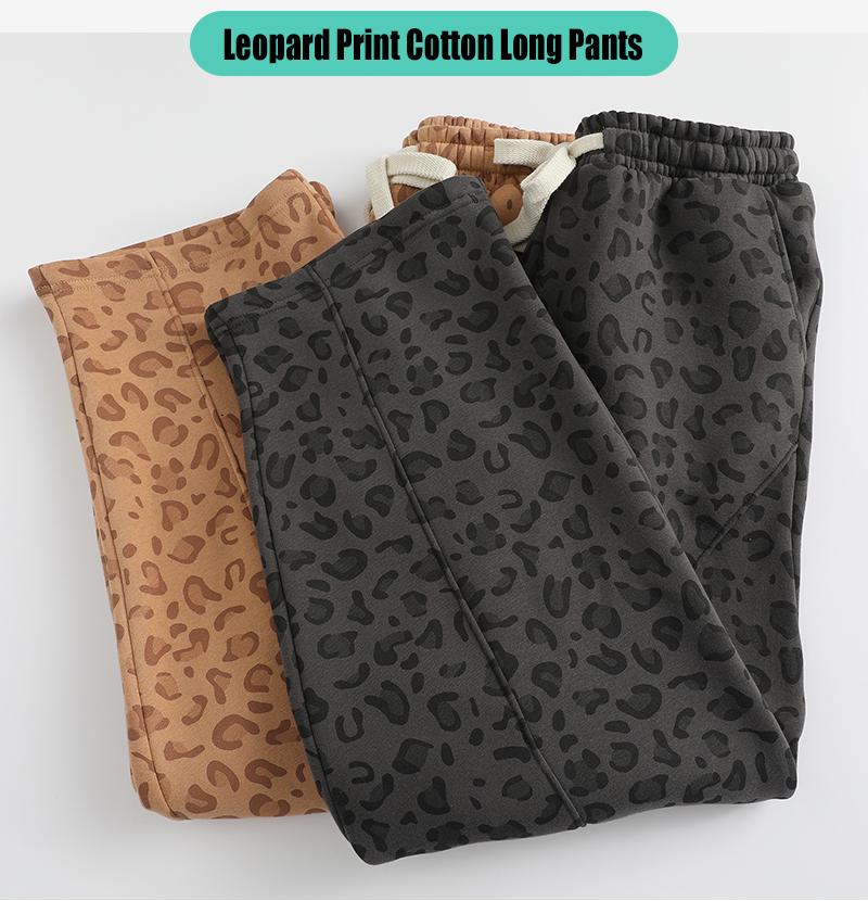 Men's loose wide leg sports pants are breathable and skin friendly, suitable for daily leisure activities. Leopard print pants Lightweight Pants Casual Comfy Baggy