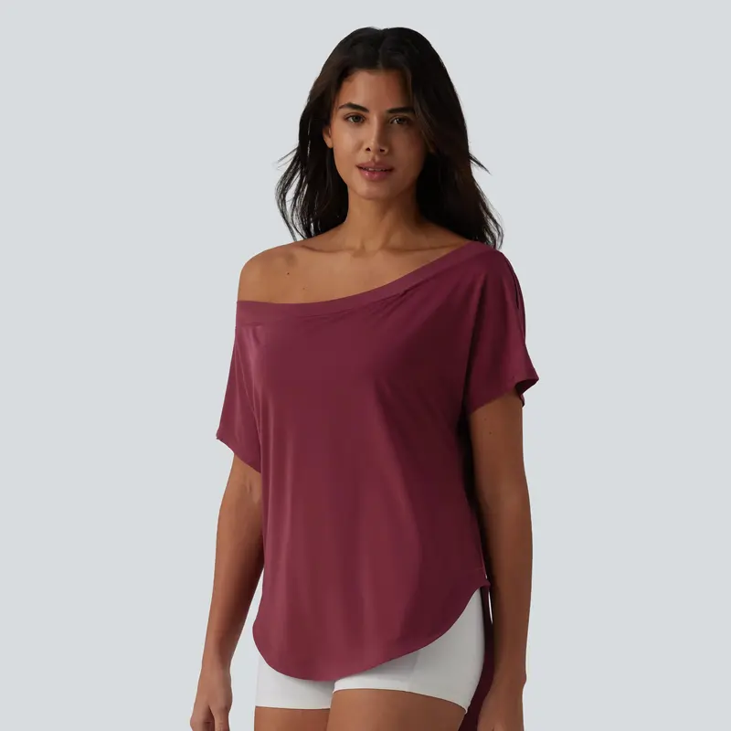 Quick-dry yoga top with built-in bra