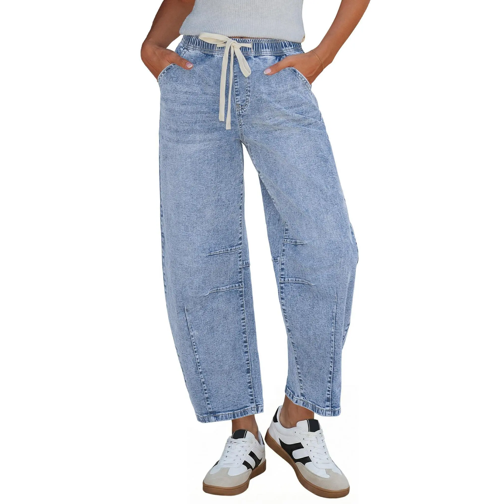 Women's straight-leg jeans