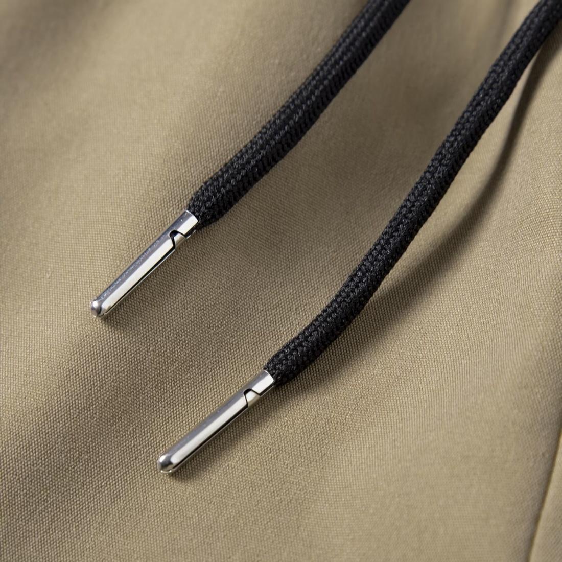 Men&rsquo;s solid-color cargo pants available in 1- or 2-pack options, featuring multiple pockets, a faux zipper design, and no back pockets. Made from a new 140 g fabric that is breathable, they are available in various colors and ideal for hiking and camping