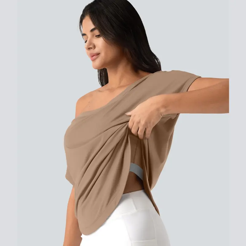 Quick-dry yoga top with built-in bra
