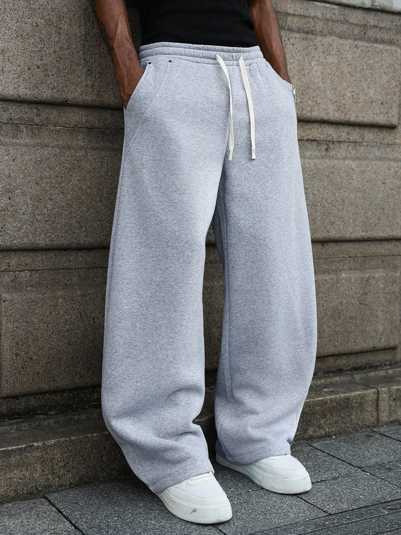Men's Baggy 2-Piece Sweatsuit, Solid No-Hood Streetwear Set for Winter Yoga Workouts, Soft Comfy Loungewear, Sizes S, M, L Men's Baggy 2-Piece Sweatsuit, Solid No-Hood Streetwear Set for Winter Yoga Workouts, Soft Comfy Loungewear, Sizes S, M, L