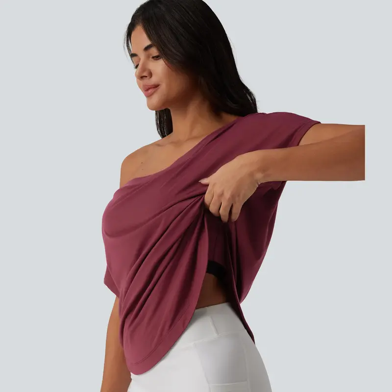 Quick-dry yoga top with built-in bra