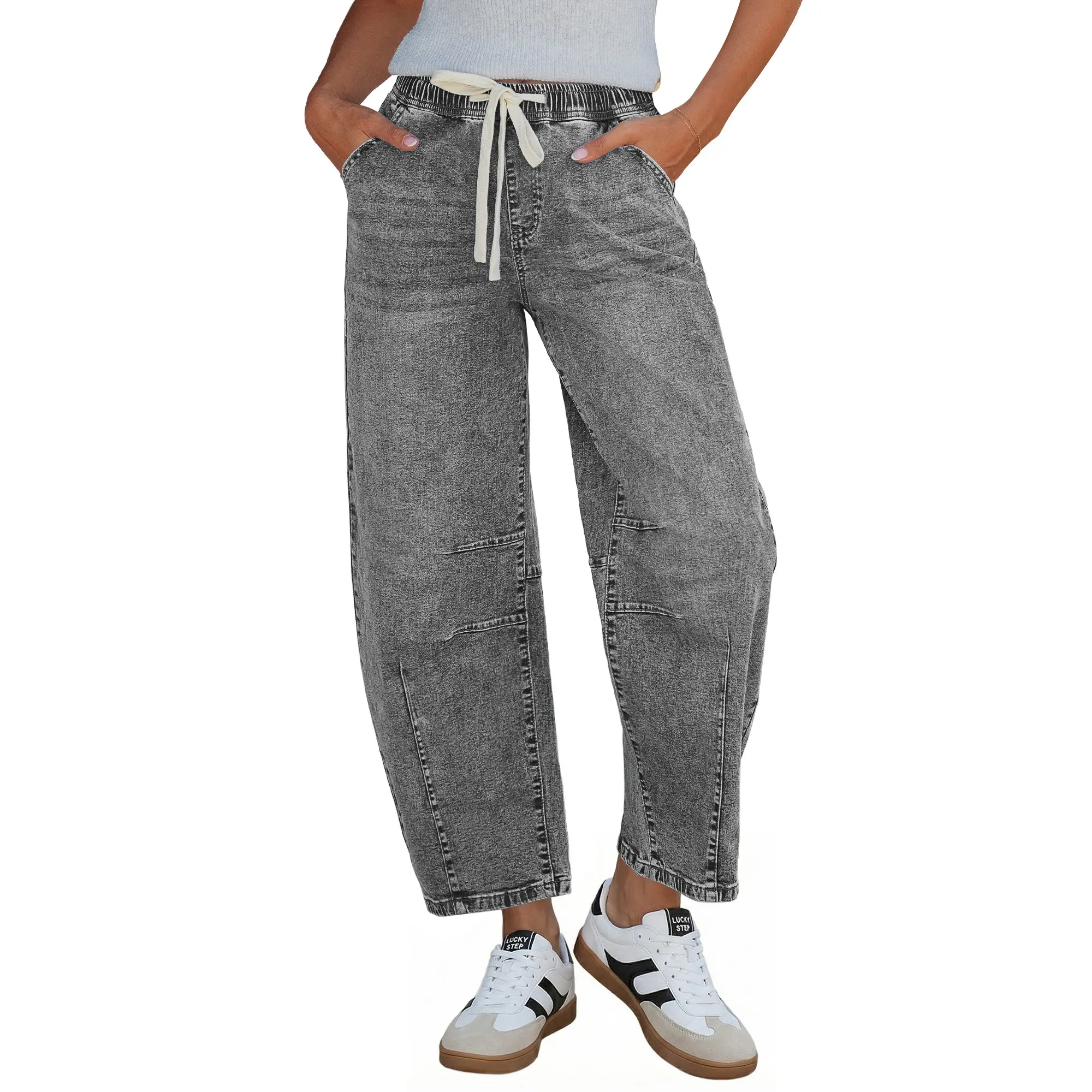 Women's straight-leg jeans