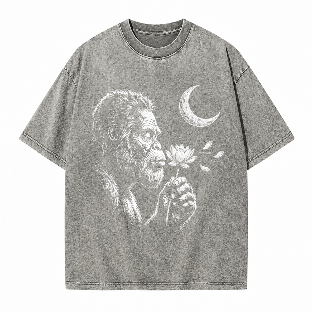 Moonnora Funny Bigfoot Blowing wishes Lotus Flower Dandelion Washed T-Shirt